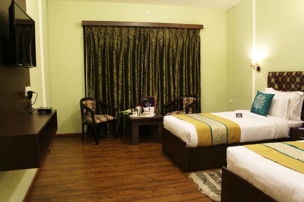 Palette - Solar Residency Hotel Srīnagar Exterior foto