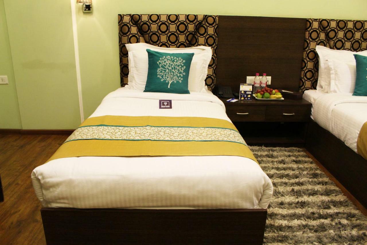Palette - Solar Residency Hotel Srīnagar Exterior foto